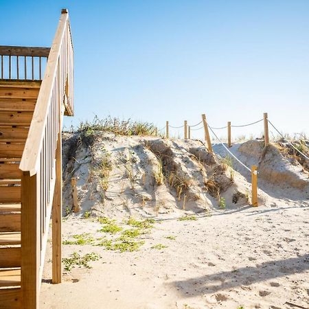 The Beach Fact Oar By Oak Island Accommodations Dış mekan fotoğraf