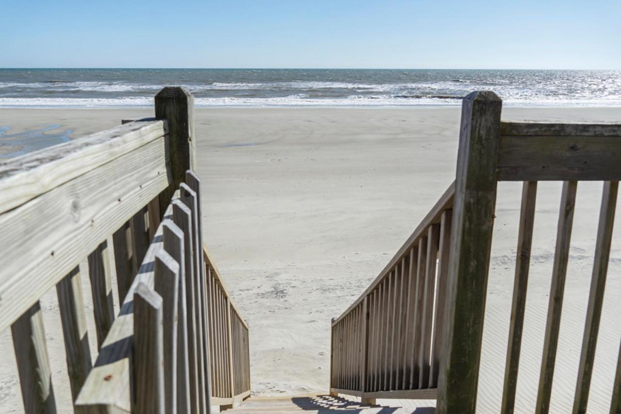 The Beach Fact Oar By Oak Island Accommodations Dış mekan fotoğraf