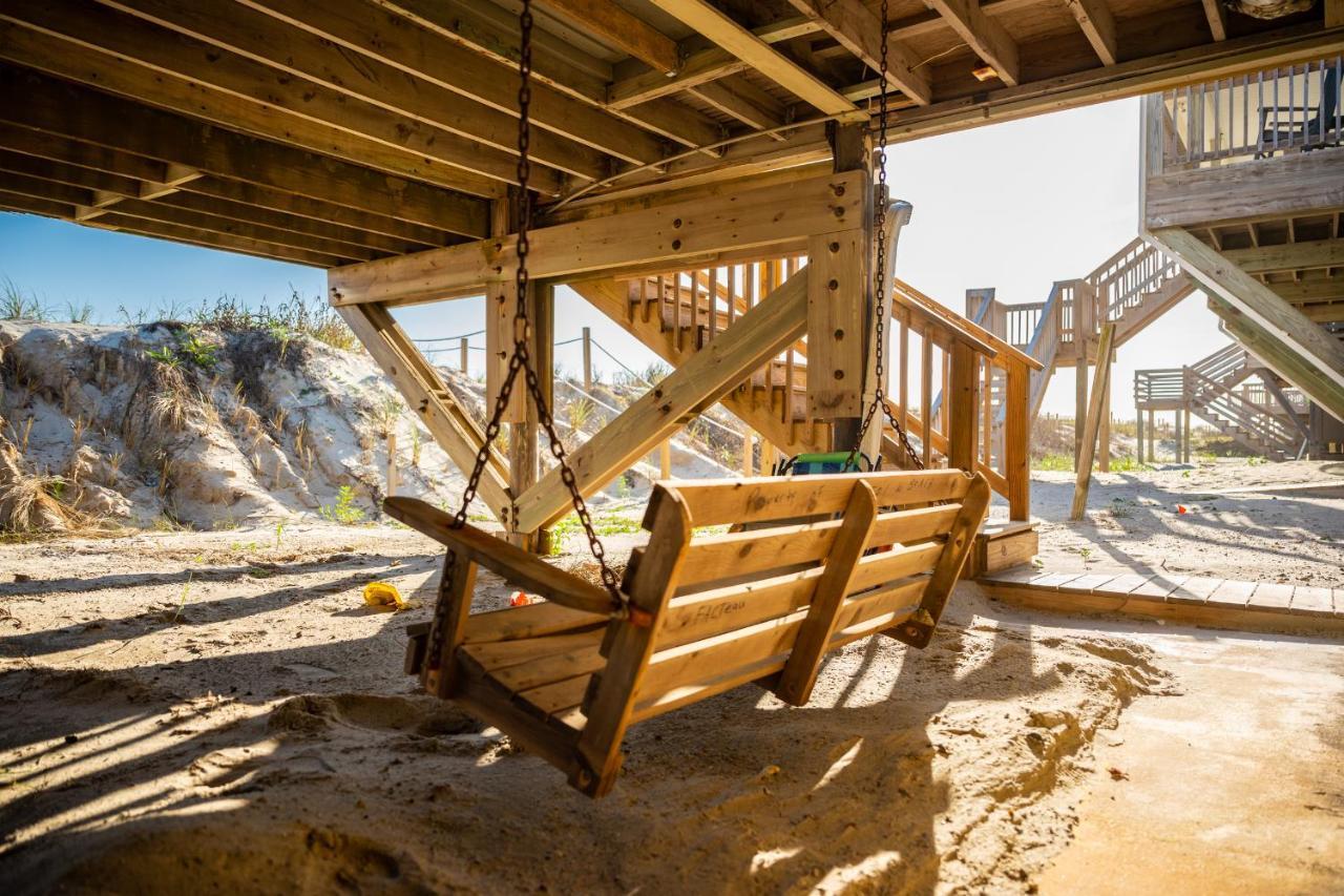 The Beach Fact Oar By Oak Island Accommodations Dış mekan fotoğraf